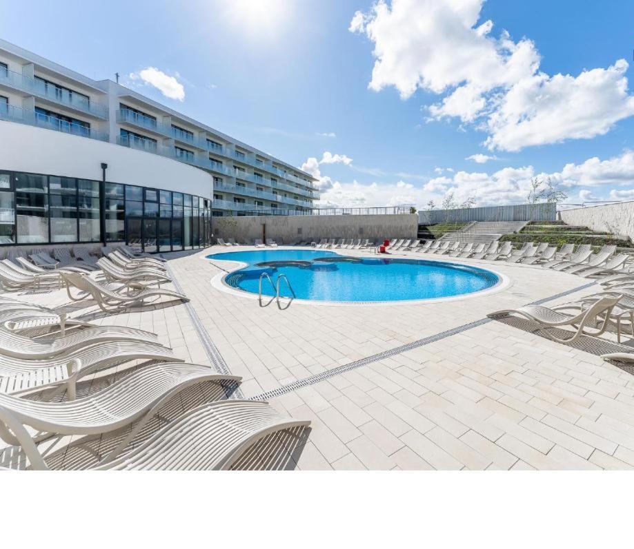 Kolobrzeg Apartamenty Polanki Aqua Z Bezplatnym Basenem, Bawialnia, Parkingiem I Fitness Exterior foto